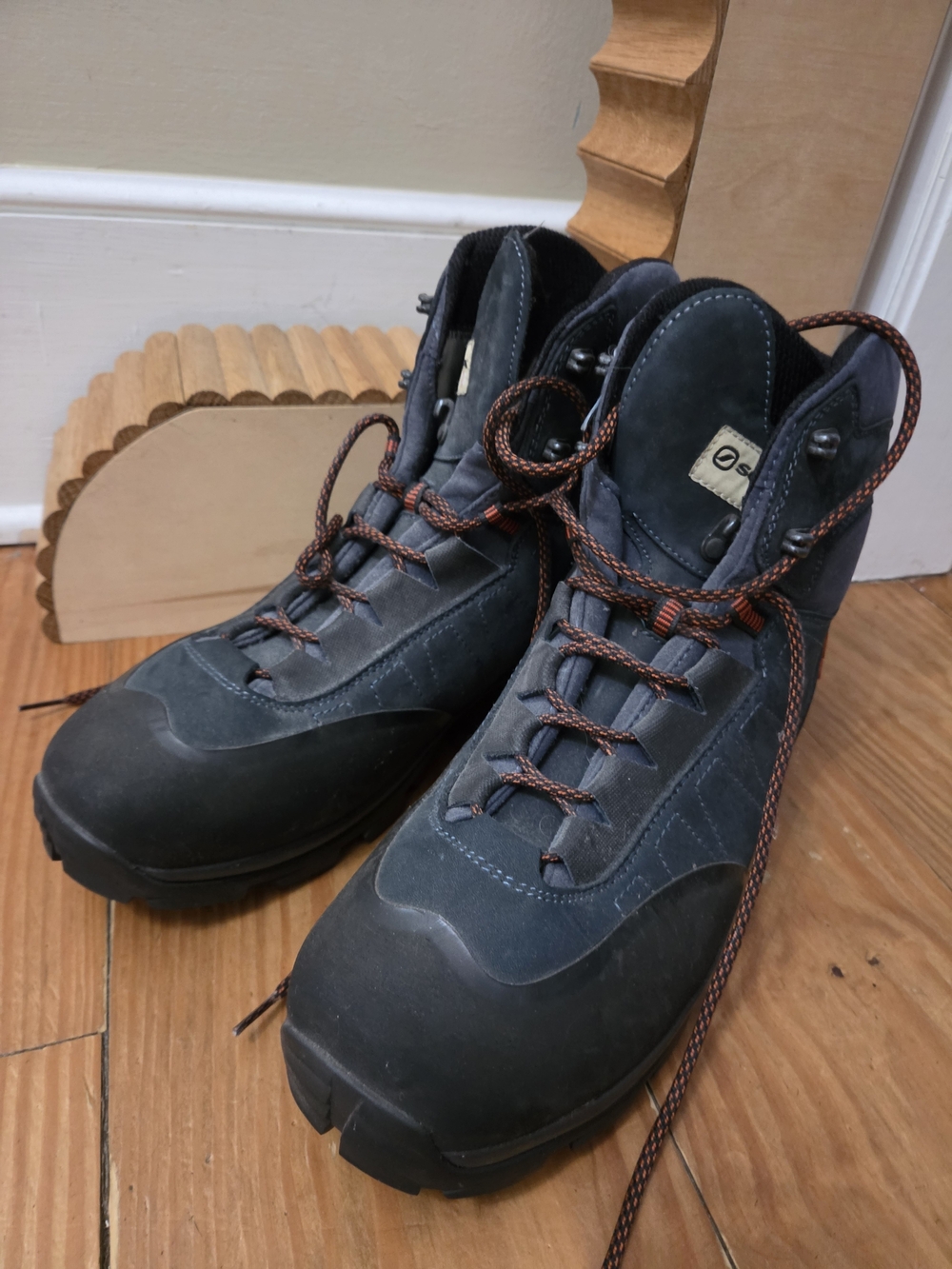 Scarpa Men's ZG Hiking/Mountaineering Boots Sz 48 - Worn Once
